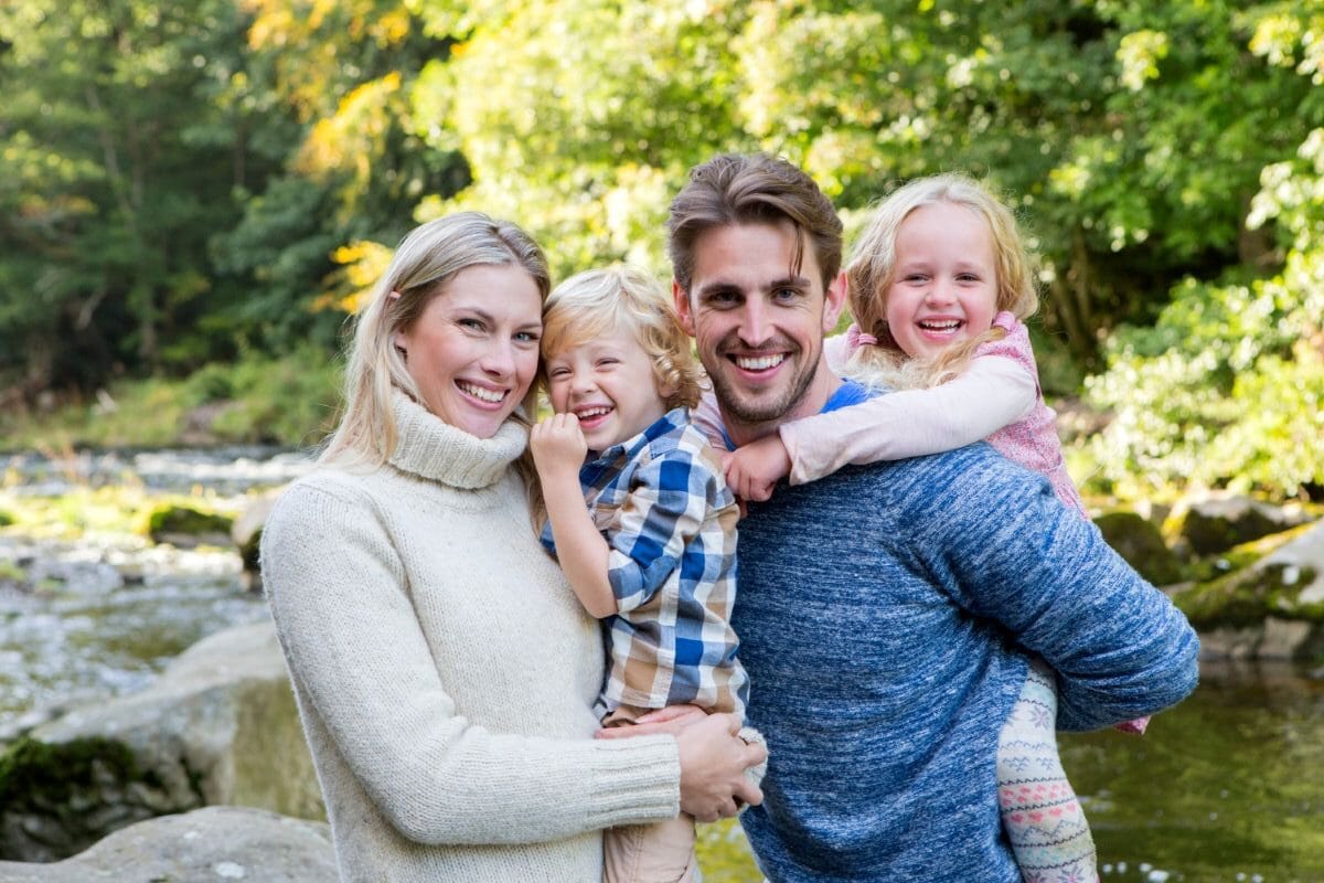 Best Poses For Family Picture: Natural, Fun Family Photo Poses And Prompt Ideas That Feel Real (Not Staged) For Family Portraits 1 Daily Mom, Magazine For Families