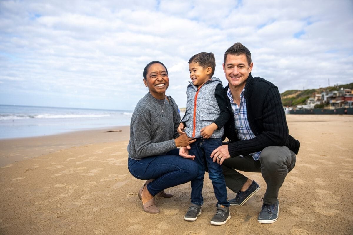Best Poses For Family Picture: Natural, Fun Family Photo Poses And Prompt Ideas That Feel Real (Not Staged) For Family Portraits 7 Daily Mom, Magazine For Families