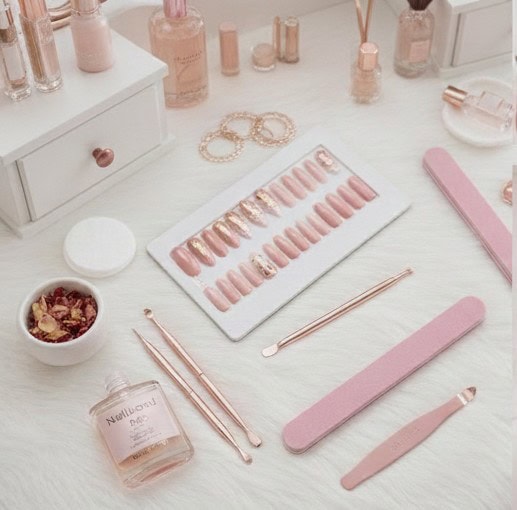 Beauty Secrets, Nail Glue: Tips On Applying Clog Proof Nail Glue Without Drips &Amp; Make Press-On Nails Last Longer 3 Daily Mom, Magazine For Families