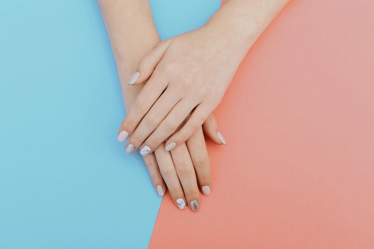 Beauty Secrets, Nail Glue: Tips On Applying Clog Proof Nail Glue Without Drips &Amp; Make Press-On Nails Last Longer 10 Daily Mom, Magazine For Families