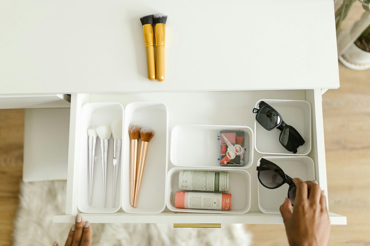 The Best Makeup Organizers For Mom — Plus The Beauty Products Worth Organizing 15 Daily Mom, Magazine For Families