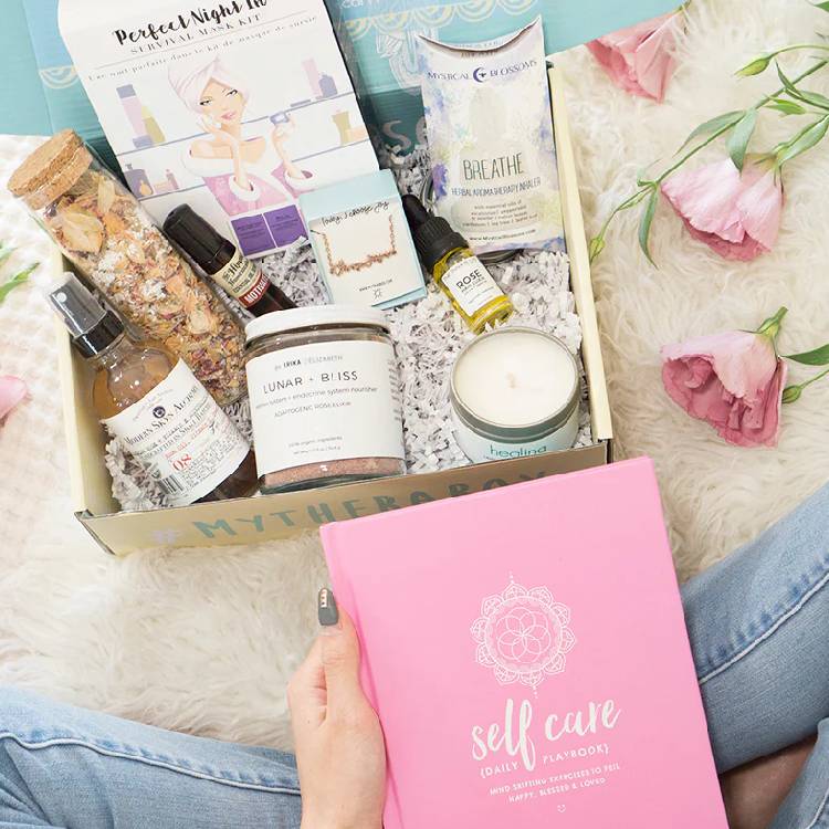 Best Beauty Gifts for Valentine’s Day for Her and Him – Thoughtful Day Gifts for Your Special Someone 52 Daily Mom, Magazine for Families Best Beauty Gifts For Valentine’s Day For Her And Him – Thoughtful Day Gifts For Your Special Someone 52 Daily Mom, Magazine For Families