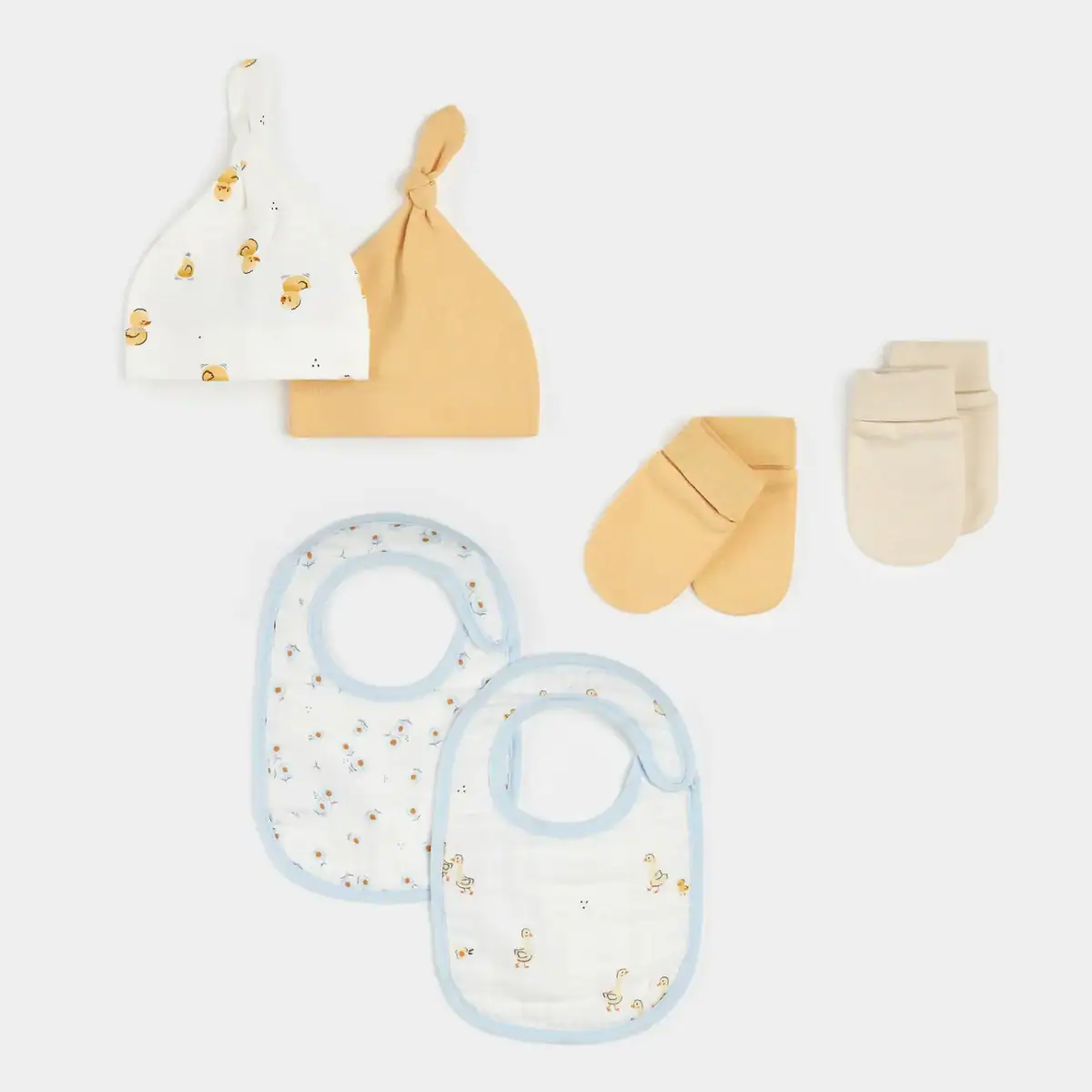 Best {2026} Spring & Summer Travel Outfit (& Accessory) Ideas: Chic, Comfy Trip Outfits to Wear on Your Travel Day with Easy Fashion for Your Carry-On 112 Daily Mom, Magazine for Families Best {2026} Spring &Amp; Summer Travel Outfit (&Amp; Accessory) Ideas: Chic, Comfy Trip Outfits To Wear On Your Travel Day With Easy Fashion For Your Carry-On 112 Daily Mom, Magazine For Families