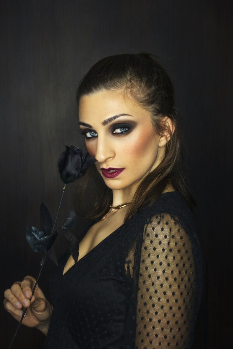Gothic Makeup Looks: How to Get the Perfect Dark, Romantic Goth Makeup Look 2 Daily Mom, Magazine for Families Gothic Makeup Looks: How To Get The Perfect Dark, Romantic Goth Makeup Look 2 Daily Mom, Magazine For Families