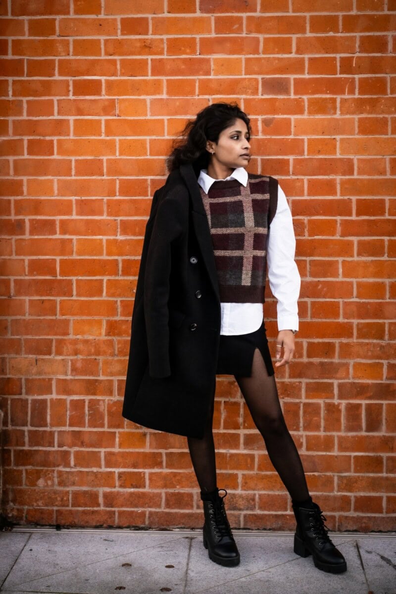 Poetcore: How To Wear The Poet Aesthetic Trend In Style, Taking Fashion Inspiration From Pinterest Chic Geeks Taylor Swift &Amp; Blair Waldorf 1 Daily Mom, Magazine For Families