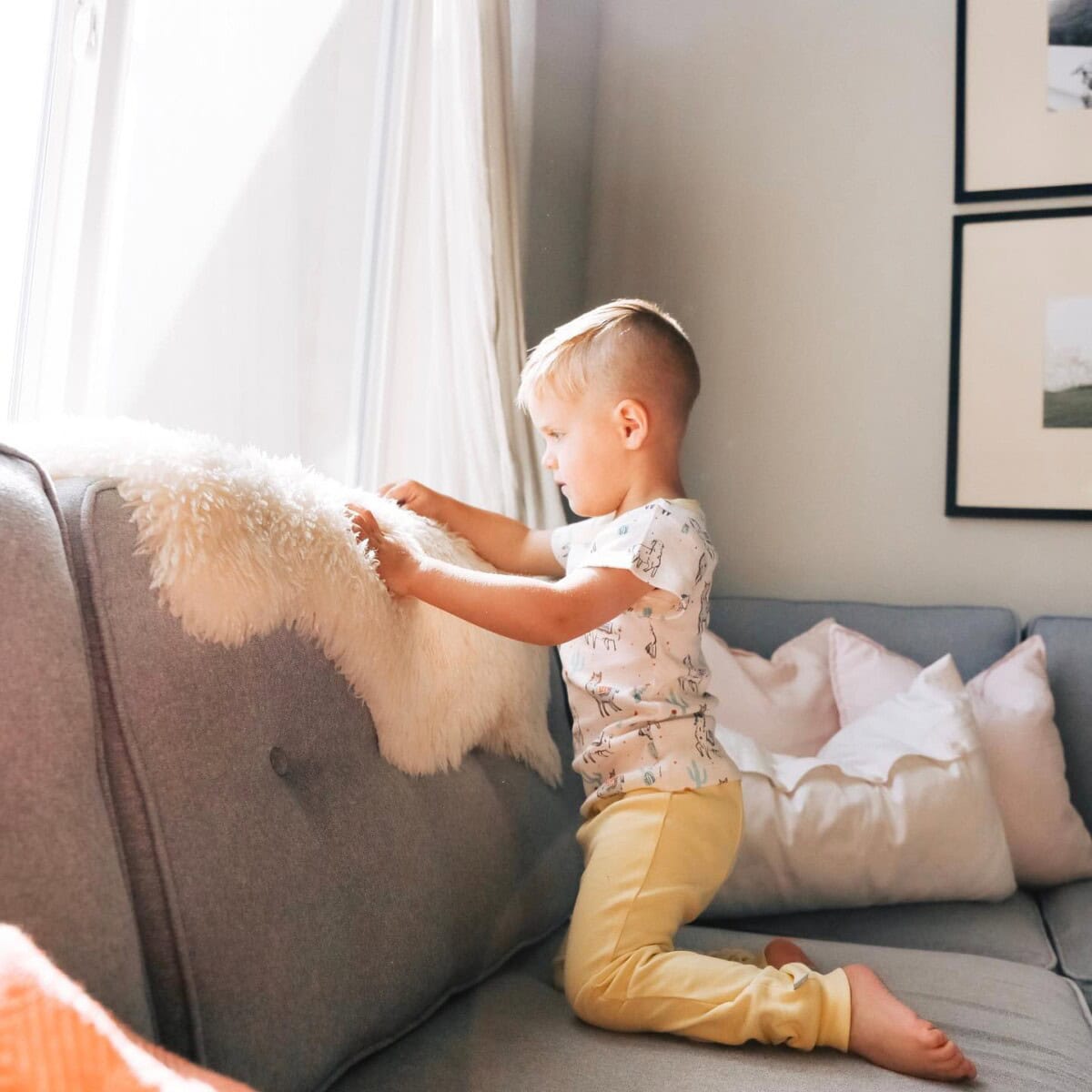 Best {2026} Spring & Summer Travel Outfit (& Accessory) Ideas: Chic, Comfy Trip Outfits to Wear on Your Travel Day with Easy Fashion for Your Carry-On 170 Daily Mom, Magazine for Families Best {2026} Spring &Amp; Summer Travel Outfit (&Amp; Accessory) Ideas: Chic, Comfy Trip Outfits To Wear On Your Travel Day With Easy Fashion For Your Carry-On 170 Daily Mom, Magazine For Families