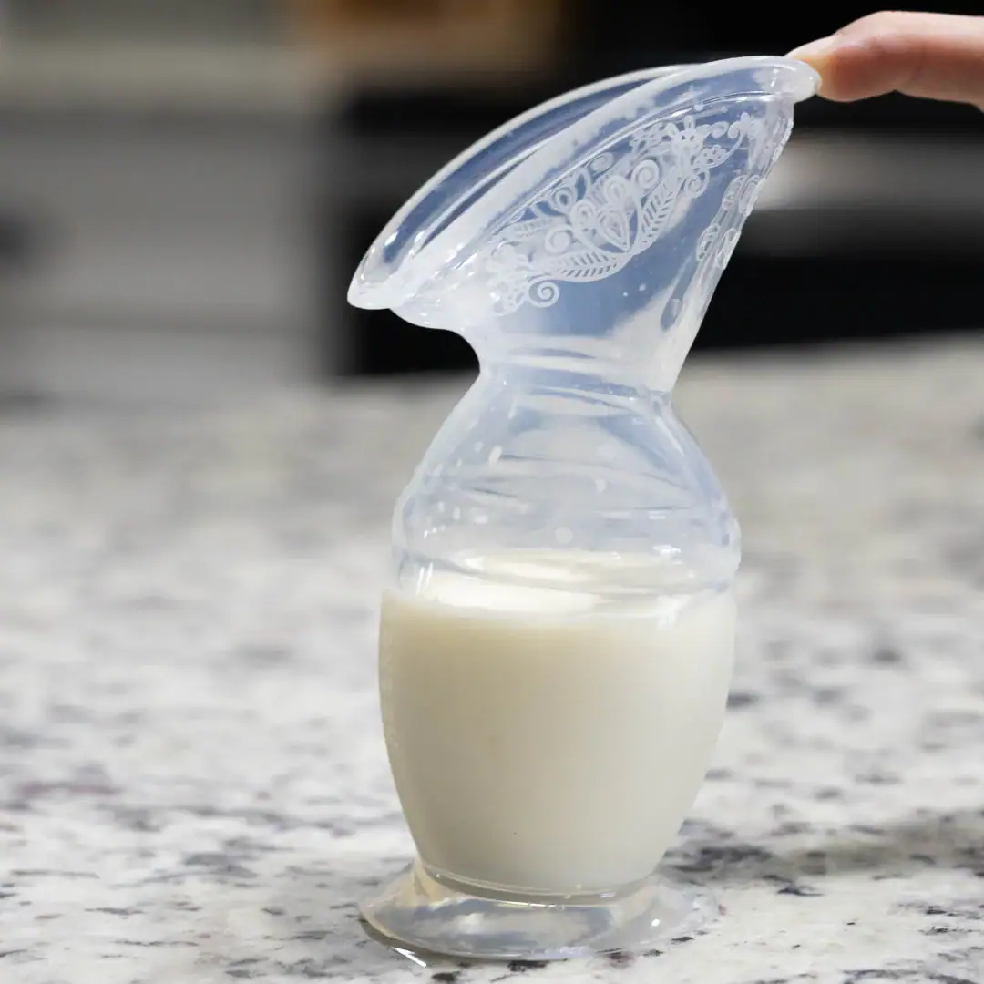 Breastfeeding While Pregnant: Breastfeeding-Safe Products For Moms, Weaning Vs. Continuing, And What To Expect 16 Daily Mom, Magazine For Families