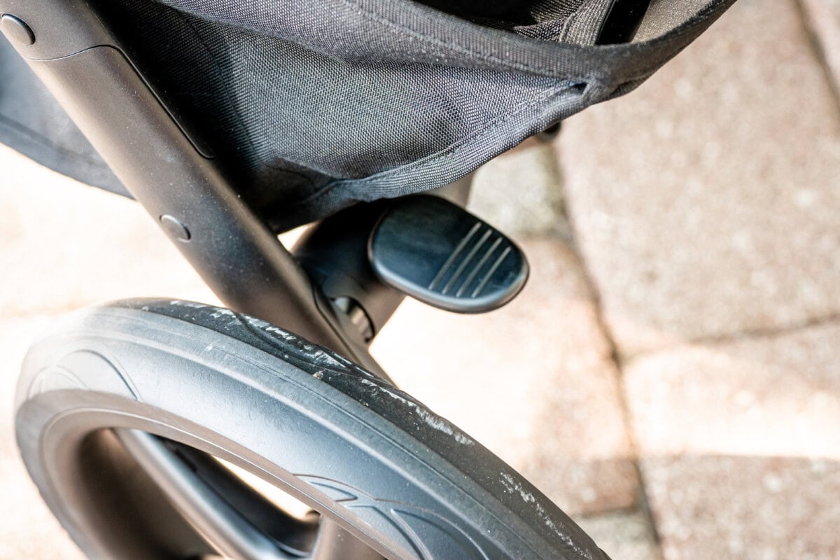 Bugaboo Kangaroo Stroller Review: All-Terrain Single-To-Double Stroller Comfort, Spacious Underseat Storage &Amp; Easy To Use Comfort From Day One 7 Daily Mom, Magazine For Families