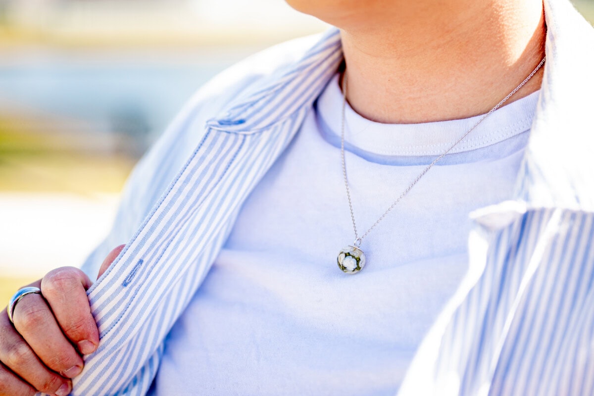 Best {2026} Spring & Summer Travel Outfit (& Accessory) Ideas: Chic, Comfy Trip Outfits to Wear on Your Travel Day with Easy Fashion for Your Carry-On 9 Daily Mom, Magazine for Families Best {2026} Spring &Amp; Summer Travel Outfit (&Amp; Accessory) Ideas: Chic, Comfy Trip Outfits To Wear On Your Travel Day With Easy Fashion For Your Carry-On 9 Daily Mom, Magazine For Families