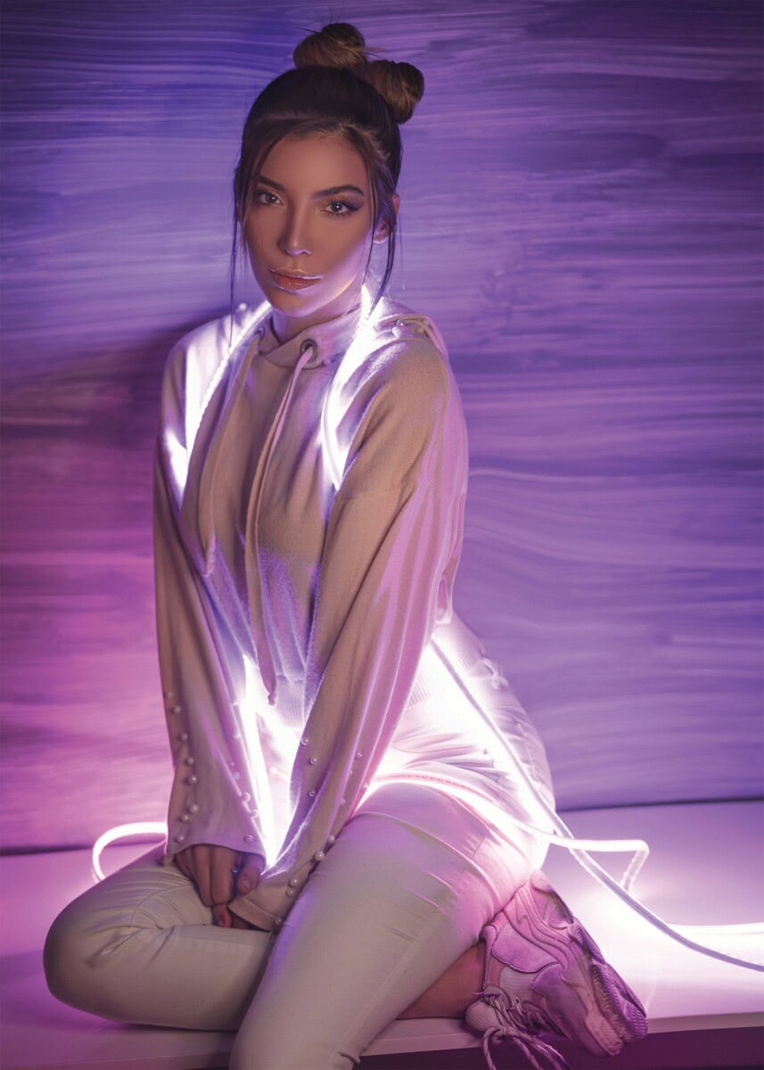 Wear The Opalescent Aesthetic: Opal Jewelry, Pastel Outfits &Amp; Iridescent Nail Ideas For An Ethereal Glow 16 Daily Mom, Magazine For Families