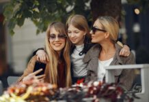 Fashion Trends Autumn 2025: Fall Fashion & Accessories for the Whole Familyโ Clothing, Shoes, Handbags & Chic New Looks