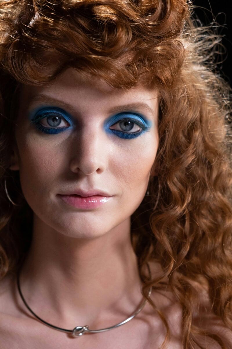 Frosted Makeup, Icy Eyeshadow &Amp; Glossy Lips: The Frosted Makeup Trend Bringing Back 90S Ice 10 Daily Mom, Magazine For Families