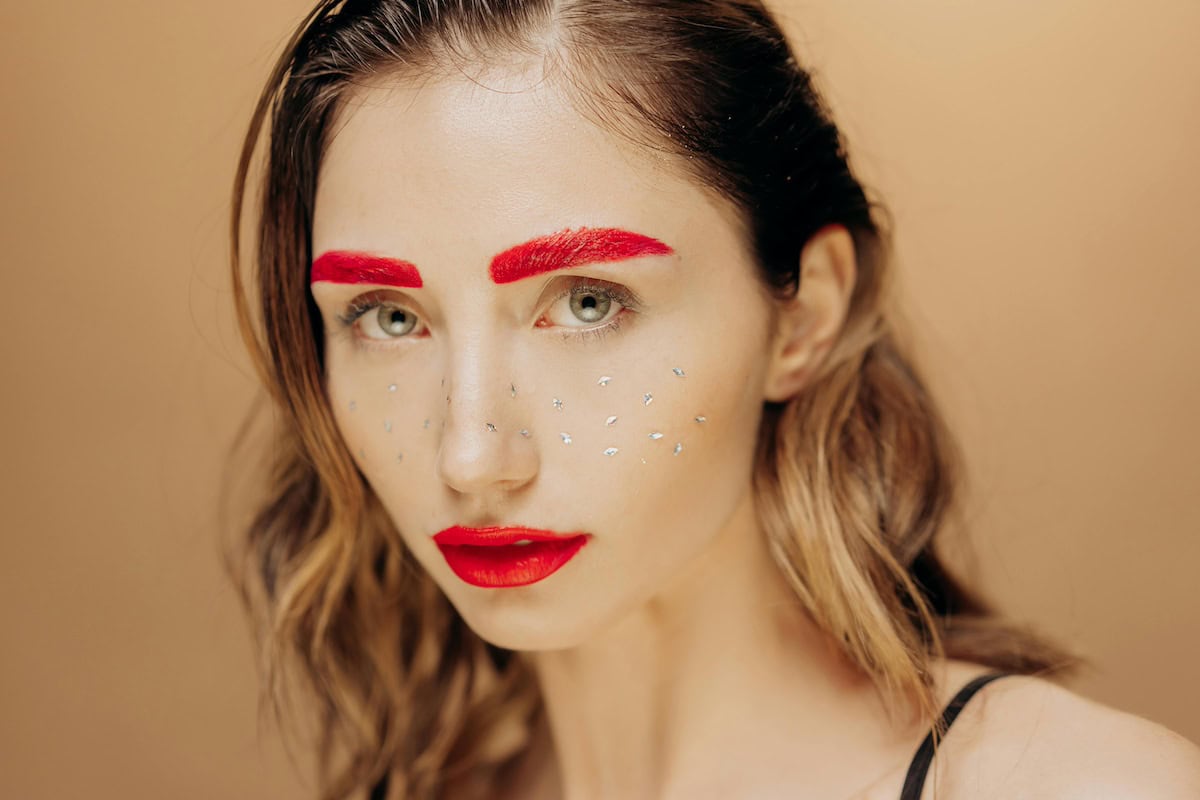 Glam Alien Makeup Look: The Best Alien Makeup Ideas That Turn Heads 13 Daily Mom, Magazine For Families