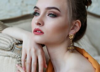 rocco makeup