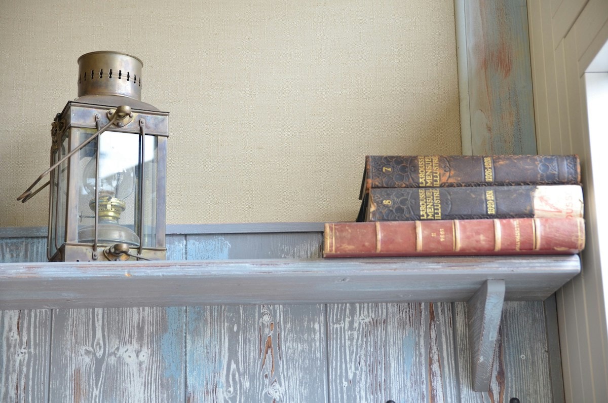 Daily Mom Parent Portal Brass Decor