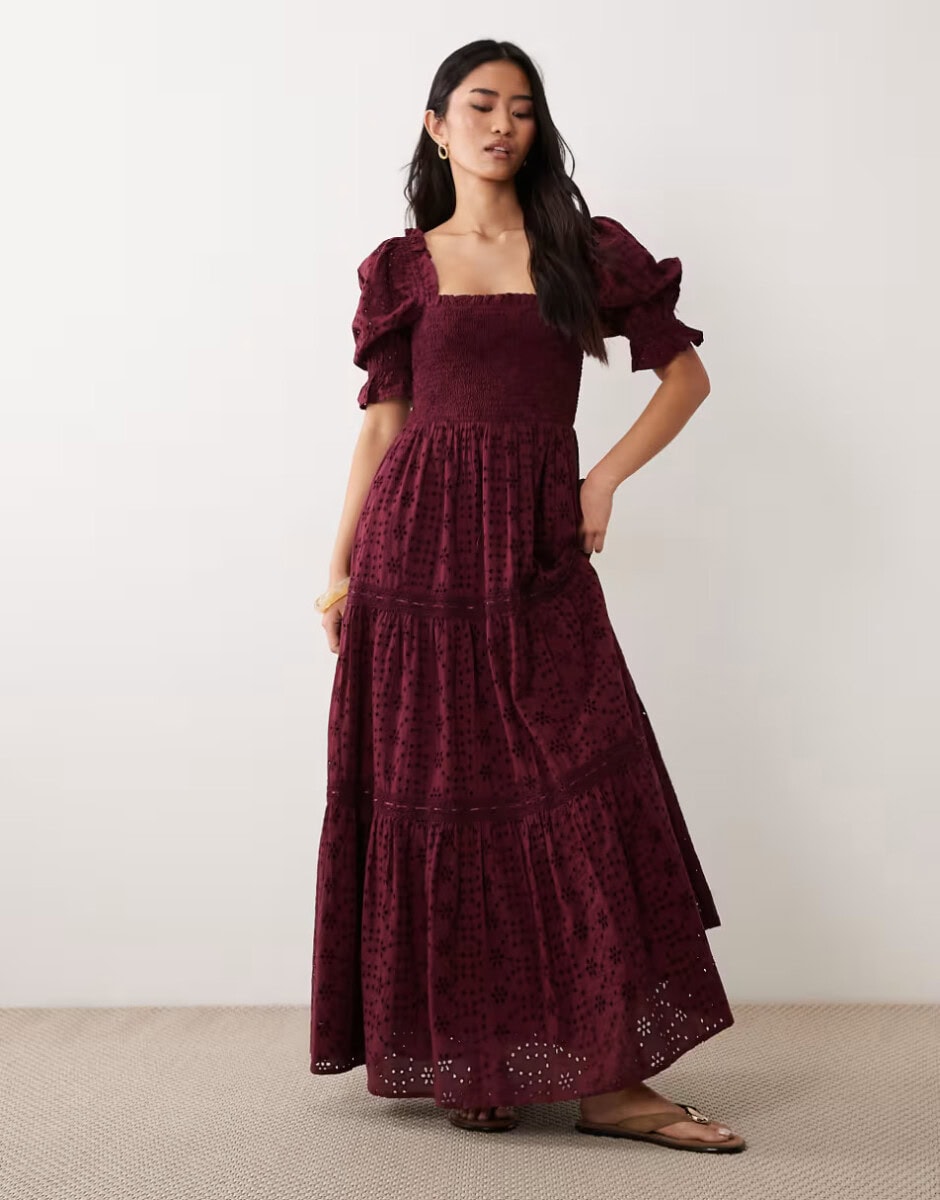 Women'S Clothing Of The Middle Ages: A Complete Guide To Medieval Fashion, Historical Garments &Amp; Modern Style 35 Daily Mom, Magazine For Families