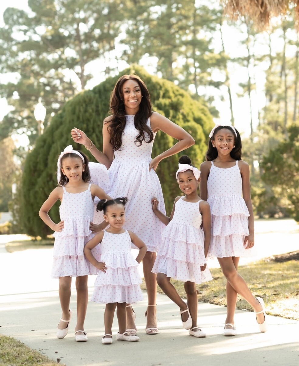 Mother’s Day Outfit Ideas: Complete Looks With Shoes, Handbags &Amp; Accessories 3 Daily Mom, Magazine For Families