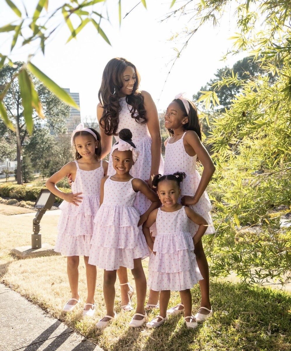 Mother’s Day Outfit Ideas: Complete Looks With Shoes, Handbags &Amp; Accessories 5 Daily Mom, Magazine For Families