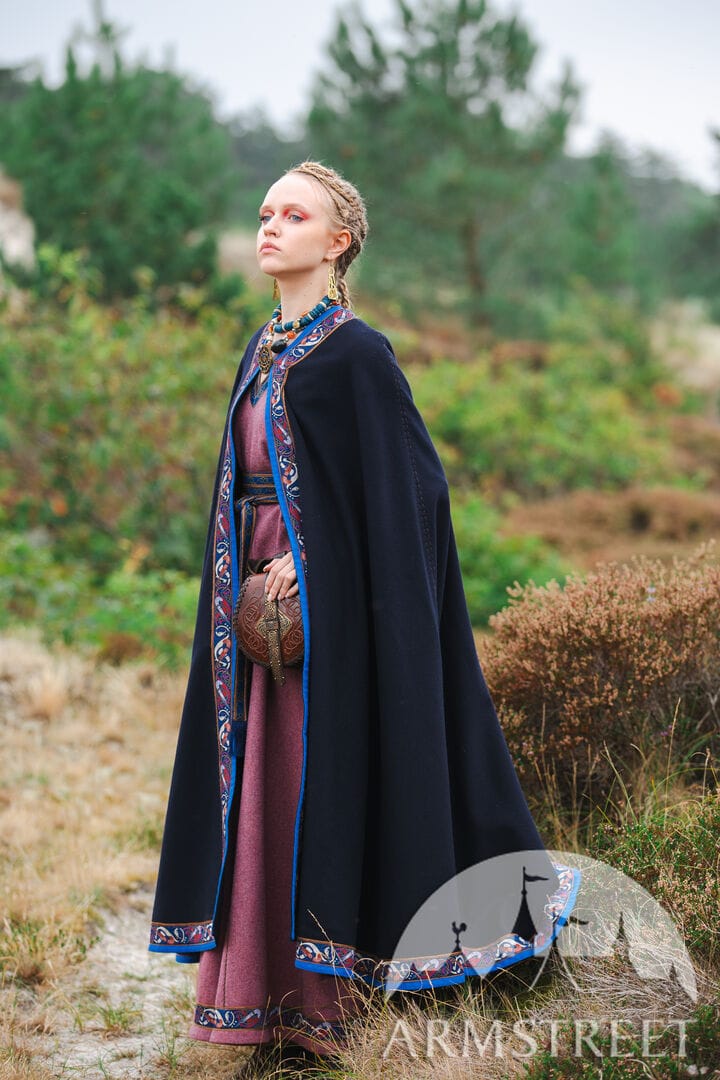 Women'S Clothing Of The Middle Ages: A Complete Guide To Medieval Fashion, Historical Garments &Amp; Modern Style 11 Daily Mom, Magazine For Families