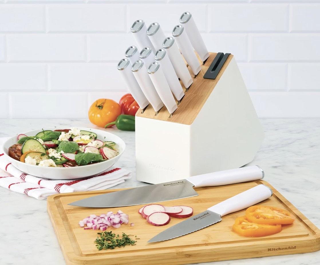 Bedroom Organization Gift Ideas That Help Kids Get Ready Faster: Smart Storage &Amp; Decor Solutions For Every Room 22 Daily Mom, Magazine For Families