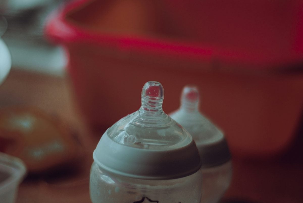 Bottle Station Set-Up 101: Organize Baby Bottles and Create a Functional Baby Bottle Station 1 Daily Mom, Magazine for Families Bottle Station Set-Up 101: Organize Baby Bottles And Create A Functional Baby Bottle Station 1 Daily Mom, Magazine For Families