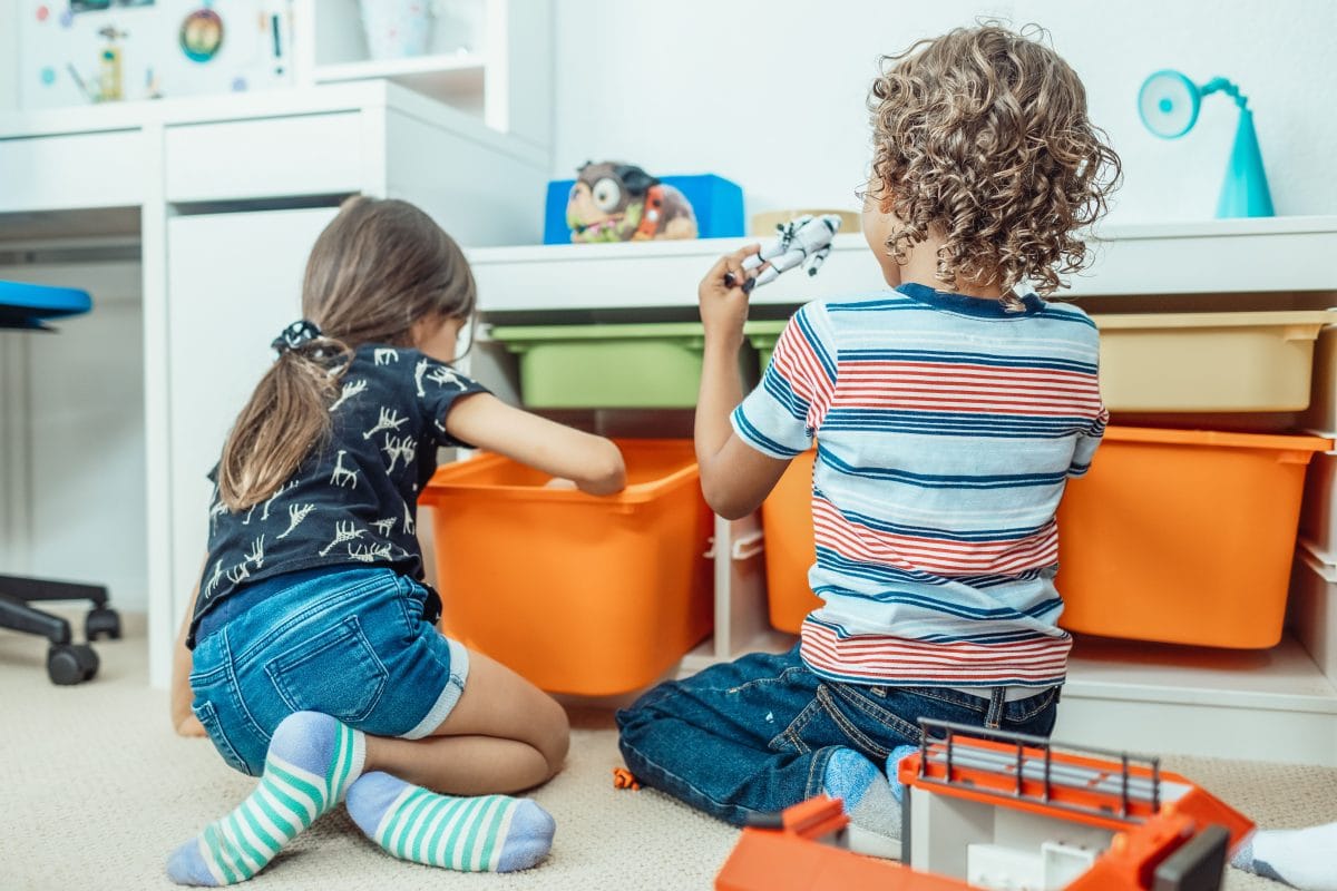 Bedroom Organization Gift Ideas That Help Kids Get Ready Faster: Smart Storage &Amp; Decor Solutions For Every Room 97 Daily Mom, Magazine For Families