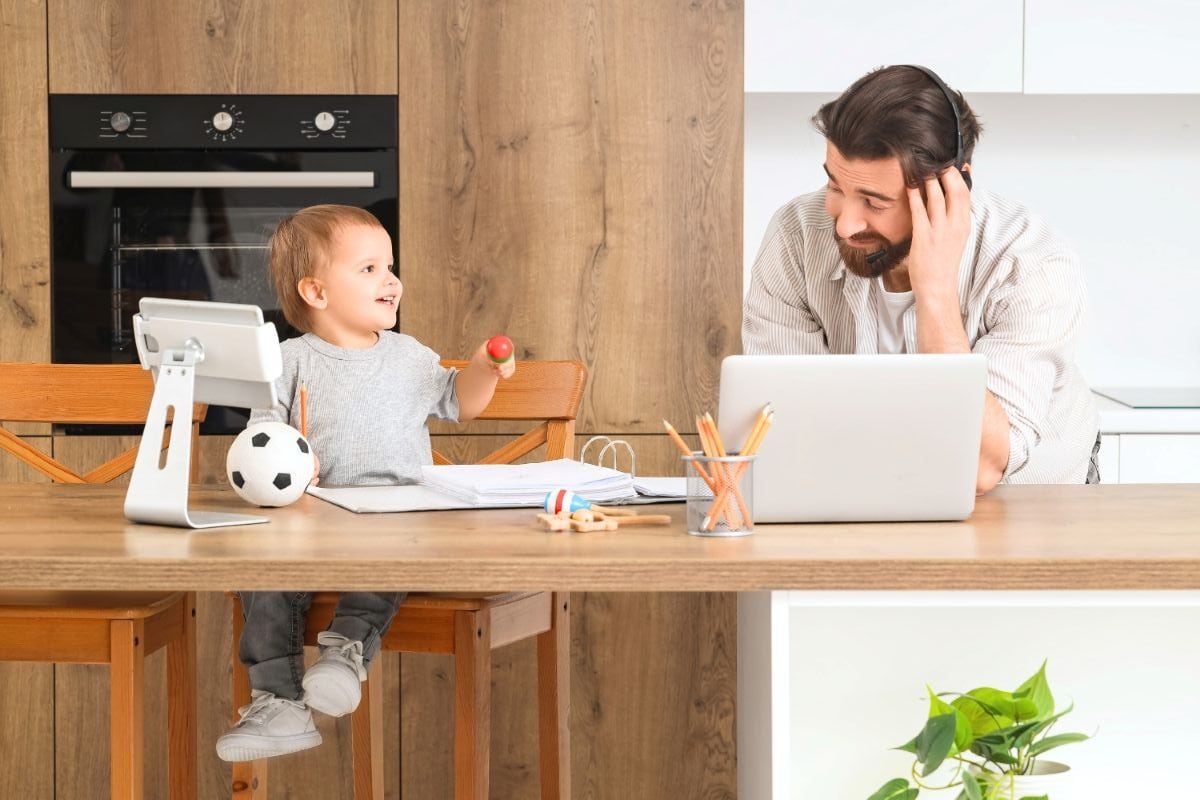 Working Solutions And Our Favorite Products For Balancing Work And School: Time Management Tips For Busy Parents 3 Daily Mom, Magazine For Families