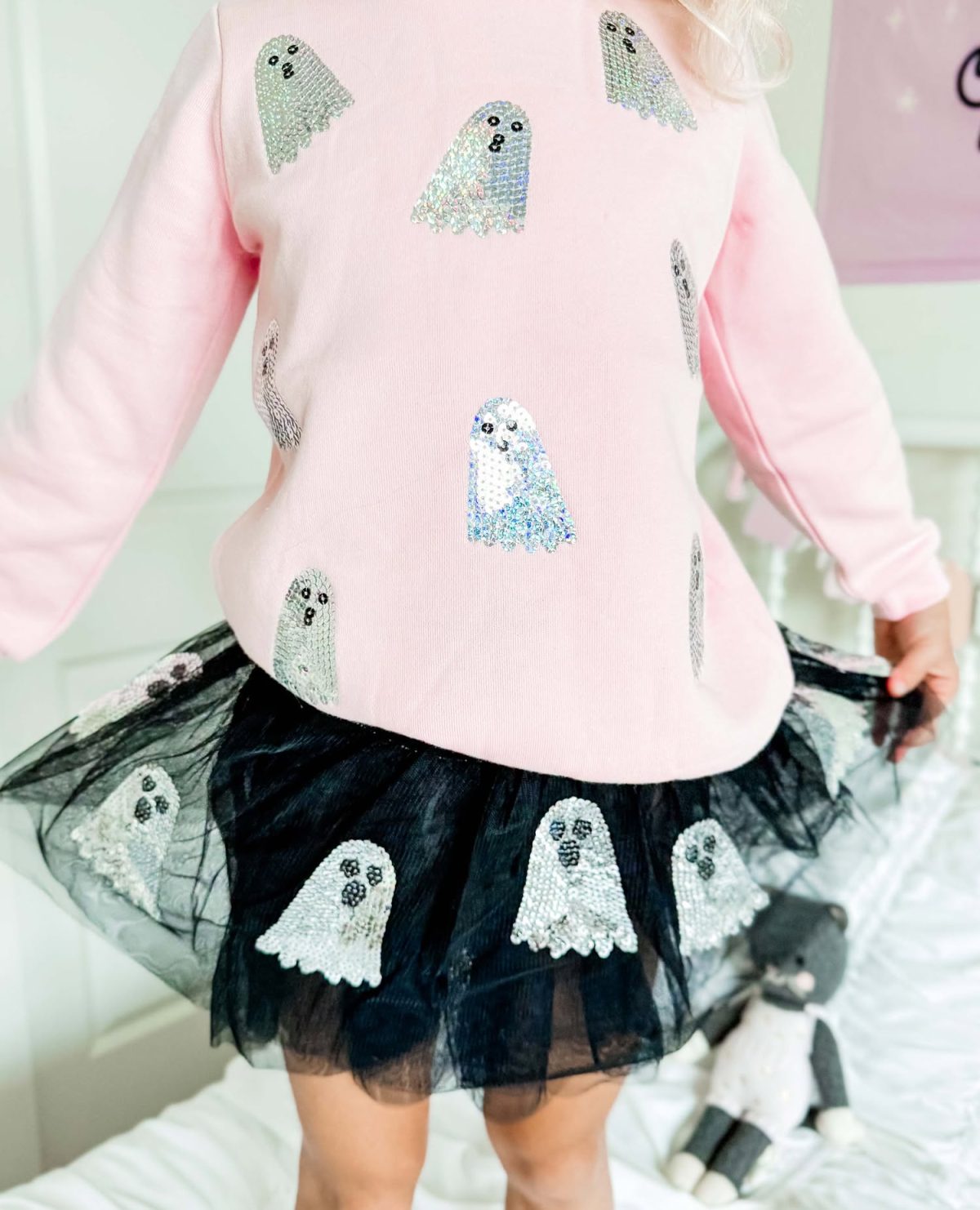 Witchy Outfit Ideas: Cottagecore, Cottage Witch Dress, Boho Style, &Amp; Spellbinding Witchy Aesthetic 48 Daily Mom, Magazine For Families