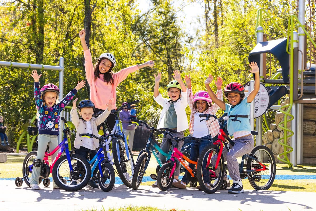 Huffy Grm Bike Review: The Kids' Huffy Bike That Grows With Your Child (&Amp; Is Actually Worth It) 7 Daily Mom, Magazine For Families