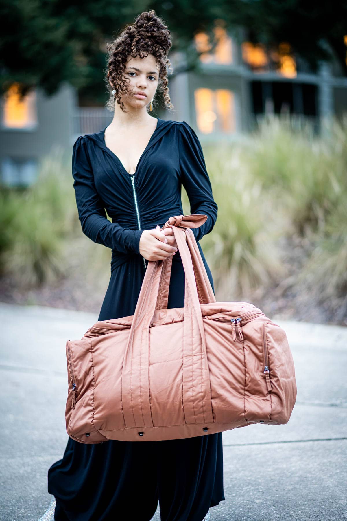 Fall Mom Uniform Ideas: Stylish Outfits &Amp; Clothes For Busy Moms Who Need A Go-To Look This Season 20 Daily Mom, Magazine For Families