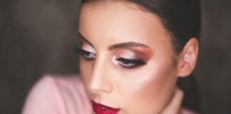 1980s makeup feature