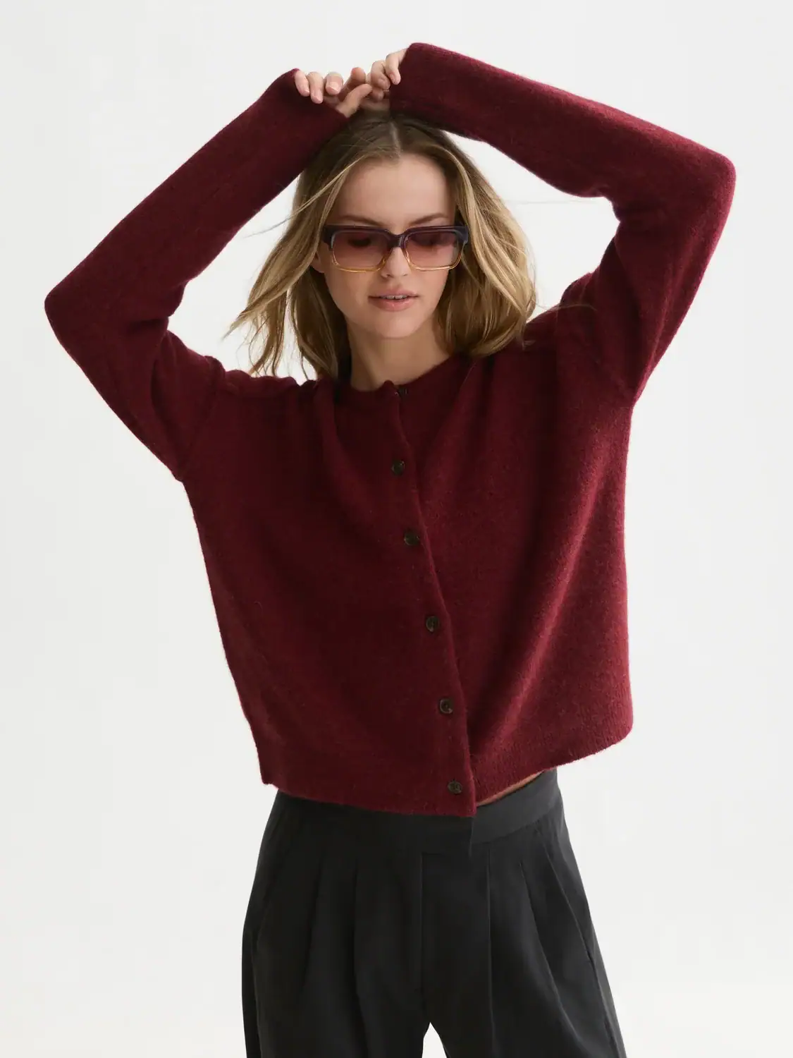 Fall Mom Uniform Ideas: Stylish Outfits &Amp; Clothes For Busy Moms Who Need A Go-To Look This Season 47 Daily Mom, Magazine For Families