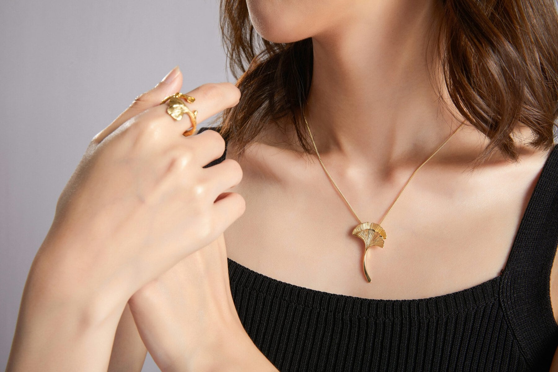 How To Choose The Right Gold Necklace For Women 3 Daily Mom, Magazine For Families