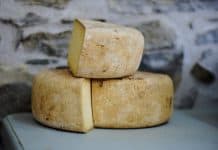 Healthy & Homemade Cheese Sticks