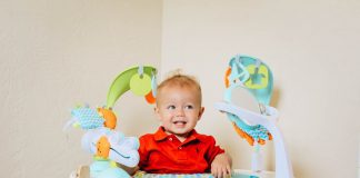 Entertaining Your Toddler From The Playroom To The Car