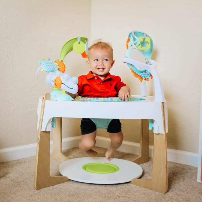 Entertaining Your Toddler From The Playroom To The Car