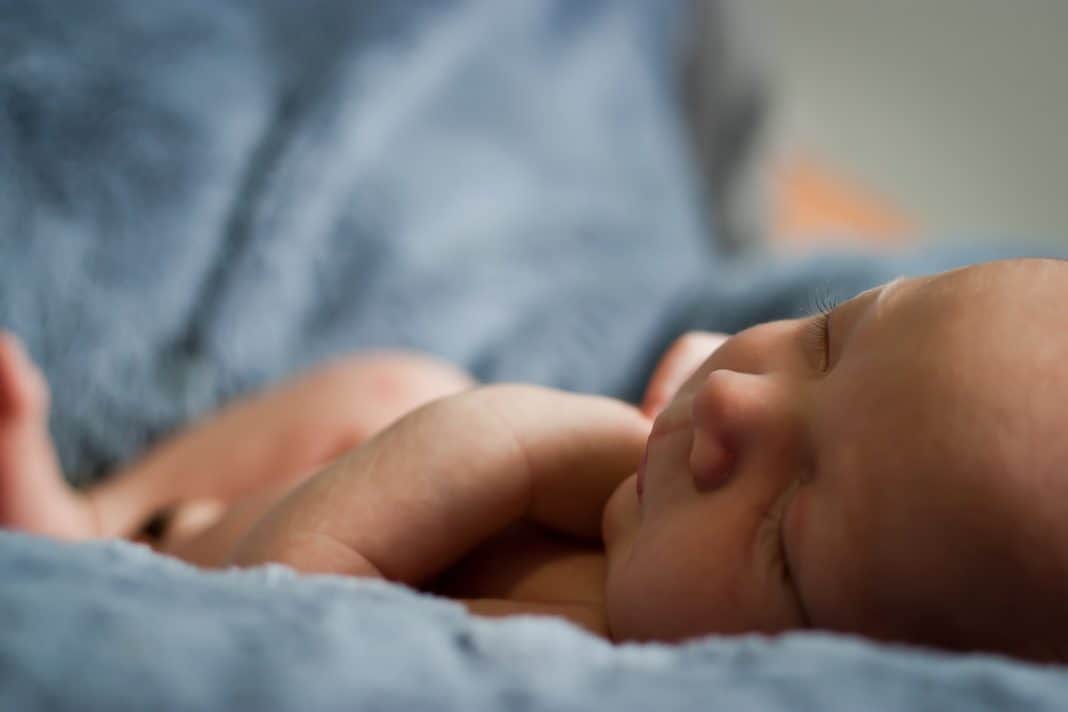 Teen Pregnancy - The Need For Free, Effective, Incentivized Birth Control